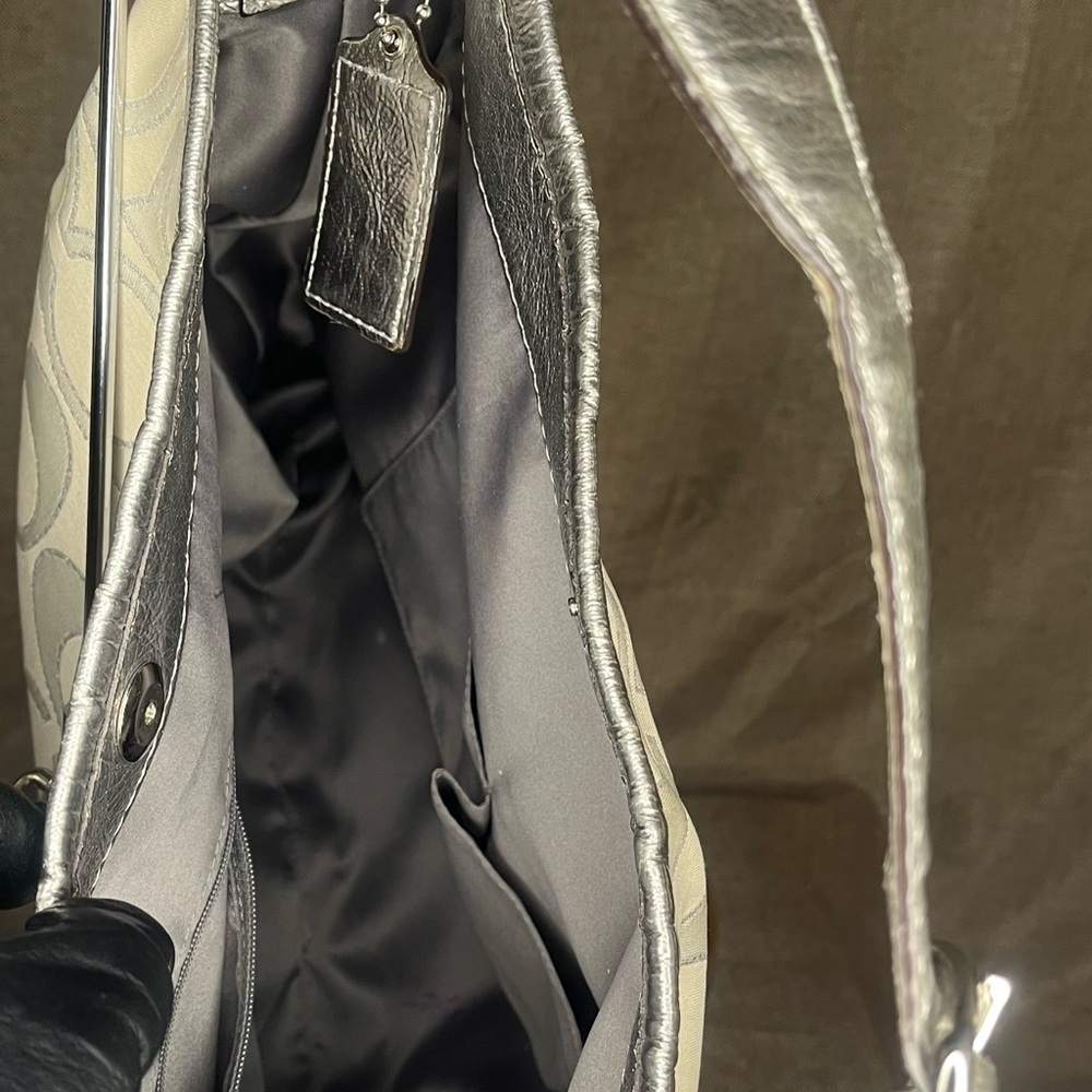 Coach 19758 Peyton White Canvas Signature Metallic Silver hobo bag - Picture 14 of 14